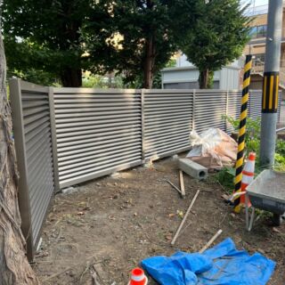 フェンス工事
外構工事もできます。
興味ある方連絡ください。